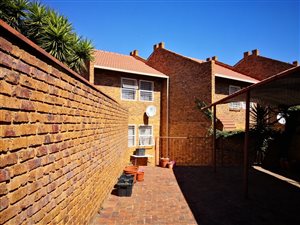 2 Bed Townhouse in Lyttelton