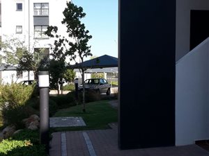 2 Bed Apartment in Somerset West Central
