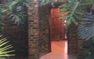 5 Bedroom House in Eldoraigne