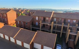 2 Bedroom Townhouse in Eco Park