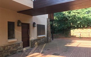 3 Bedroom Apartment in Hilltop Estate