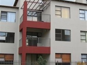 2 Bed Apartment in Ruimsig