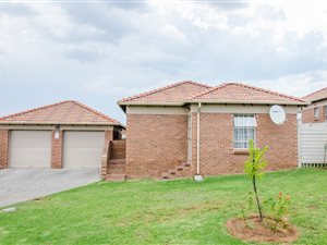 3 Bed House in Amberfield