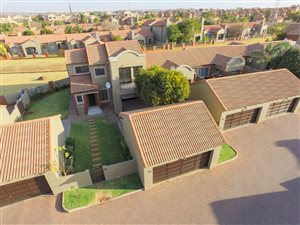 3 Bed House in Eco Park