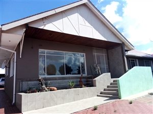 3 Bed House in Risana