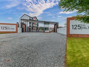 Studio Apartment in Linbro Park