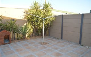 1 Bedroom Garden Cottage in Goodwood