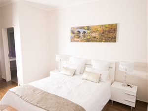2 Bed Apartment in Bedfordview