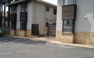 2 Bedroom Apartment in Pinetown Central