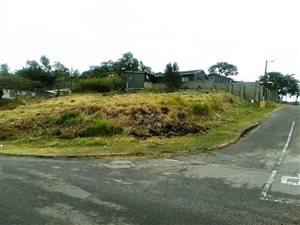 630 m² Land available in Stanger Central