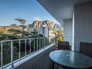 2 Bed Apartment in Newlands