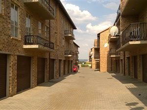 Studio Apartment in Silver Lakes