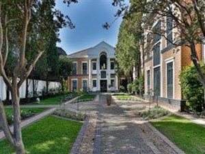 75 m² Commercial space in Sandown