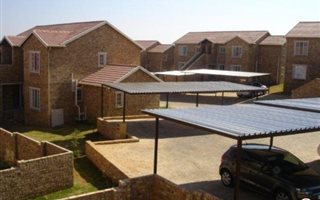 2 Bedroom Apartment in Strubens Valley