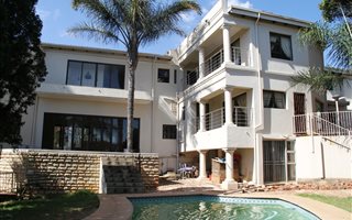 6 Bedroom House in Erasmusrand