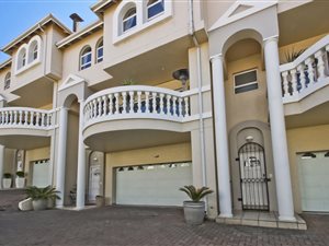 3 Bed Duplex in Bruma