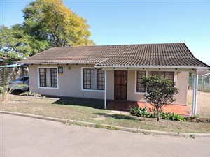 3 Bed Townhouse in Cleland