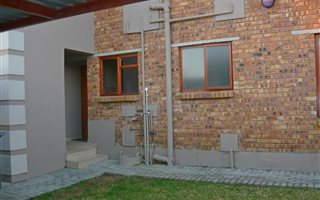 2 Bedroom Apartment in The Reeds