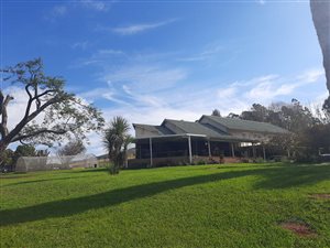 23 ha Farm in Lions River