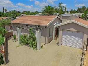 2 Bed Townhouse in Edenglen