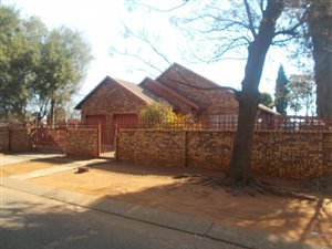 4 Bed House in Palmridge