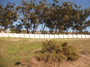 805 m² Land available in Darling