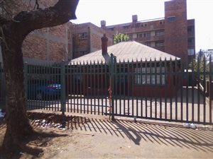 5 Bed House in Yeoville
