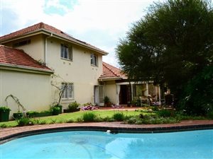 6 Bed House in Rouxville