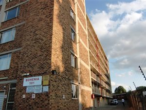 2 Bedroom Apartment in Silverton