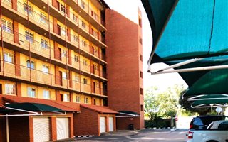 2 Bedroom Flat in Die Wilgers