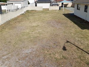 457 m² Land available in Grassy Park
