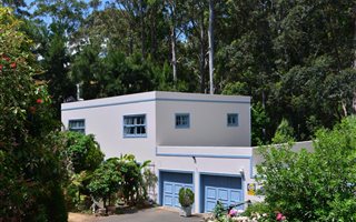 4 Bedroom House in Golden Hill