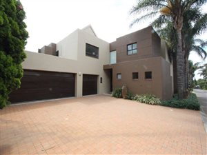 4 Bed Cluster in Bedfordview