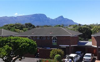 2 Bedroom Apartment in Meadowridge