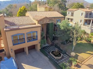 4 Bed House in Broederstroom