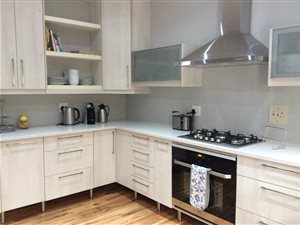 4 Bed House in Strand North