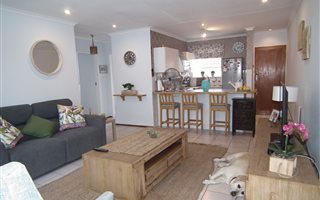 2 Bedroom Simplex in Fourways