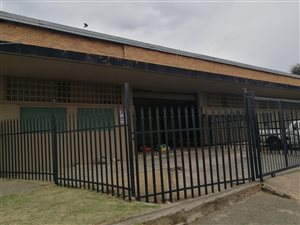 420 m² Retail Space in Turffontein