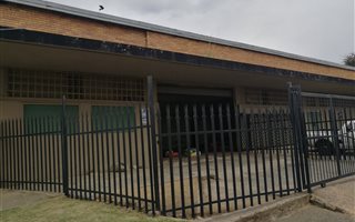 420 m² Retail Space in Turffontein