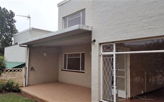 3 Bedroom Duplex in Wembley
