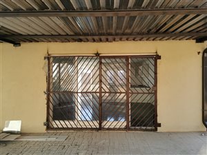 2 Bed Garden Cottage in Erasmia