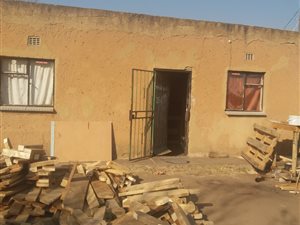 288 m² Land available in Kwa Thema