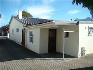 232 m² Office Space in George South