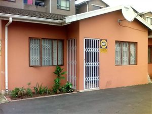 2 Bed Townhouse in Isipingo