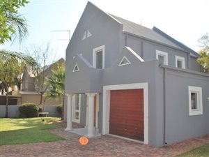 3 Bed House in Silver Lakes