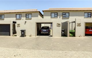 2 Bedroom Duplex in Theresa Park