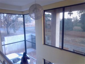 Bachelor apartment in Krugersrus