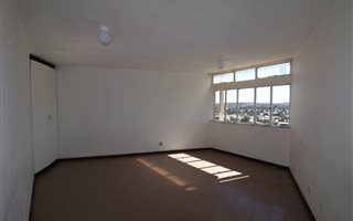 1 Bedroom Apartment in Westdene