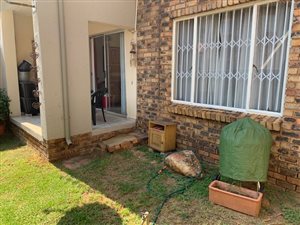 1 Bed Townhouse in Highveld