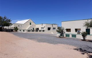 231 ha Smallholding in Springbok